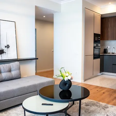 Apart Otel One66 Braşov