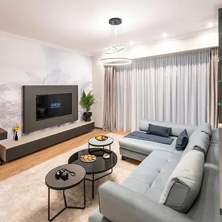 Apart Otel One66 Braşov