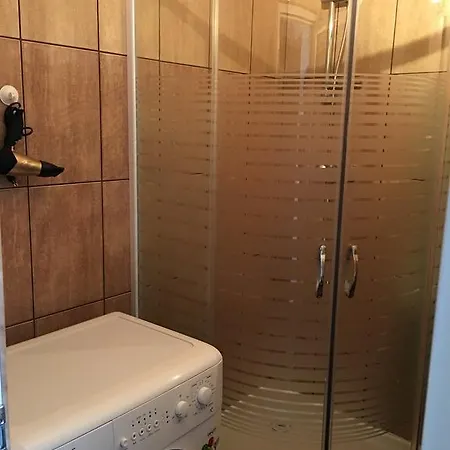 Апартаменти Hostel Transylvania Брашов